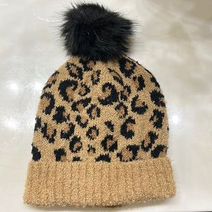 Leopard Styled Cuffed Beanie